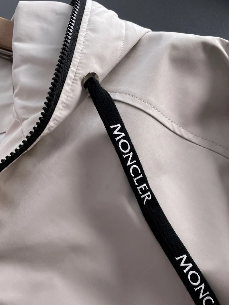 HighPerformance Moncler Outwear 142470
