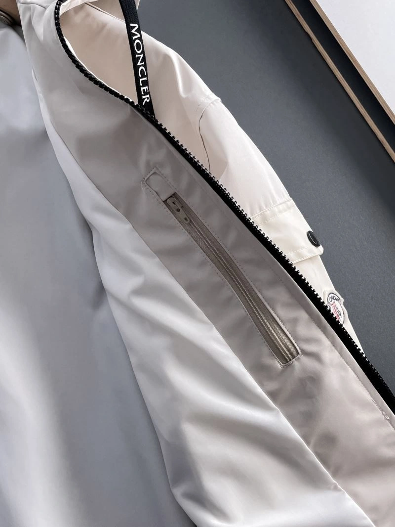 HighPerformance Moncler Outwear 142470