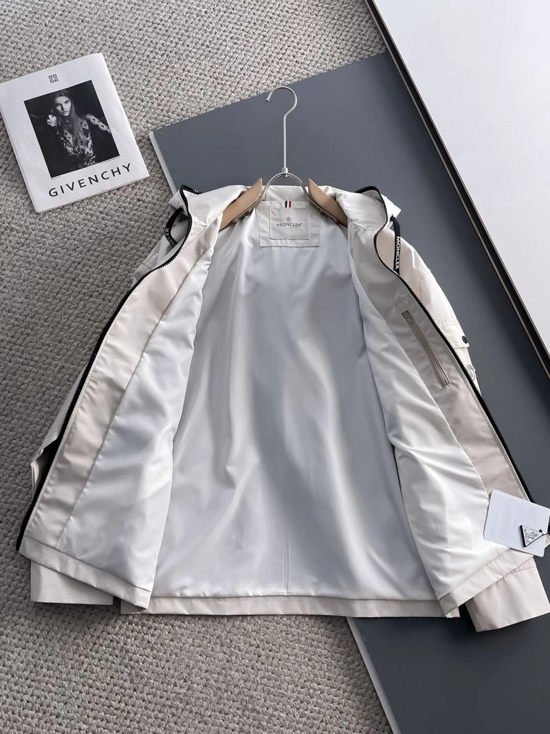HighPerformance Moncler Outwear 142470