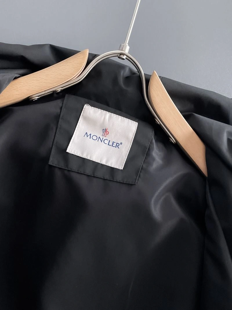 Affordable Moncler Outwear 142459