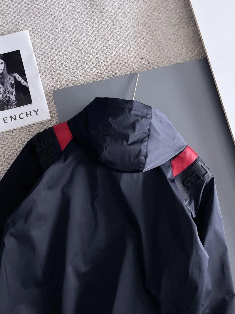 Comfortable Moncler Outwear 142463