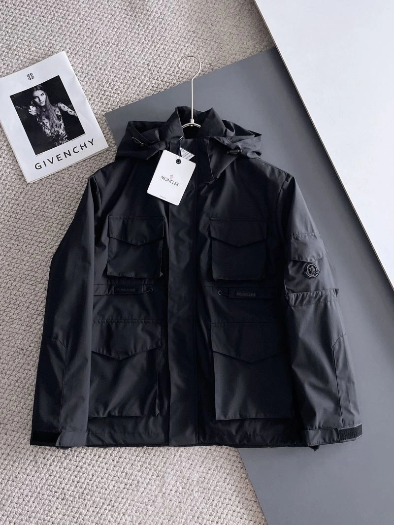 Moncler Outwear Trendy 142456