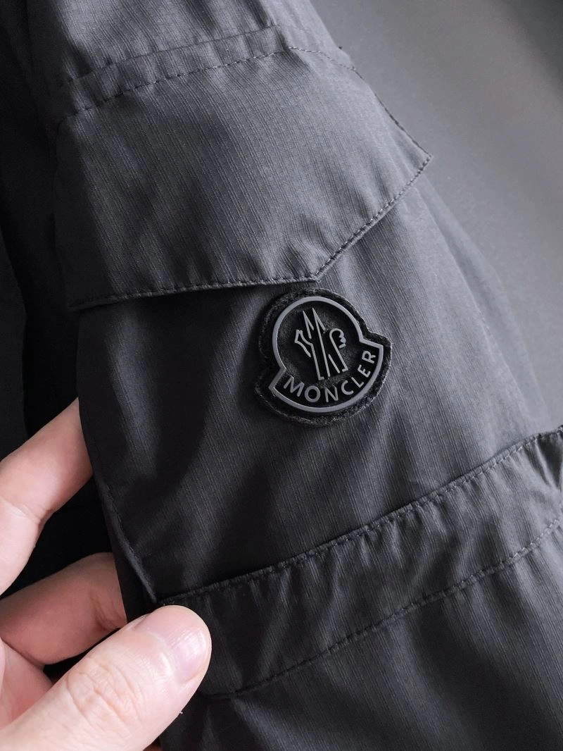 Moncler Outwear Trendy 142456