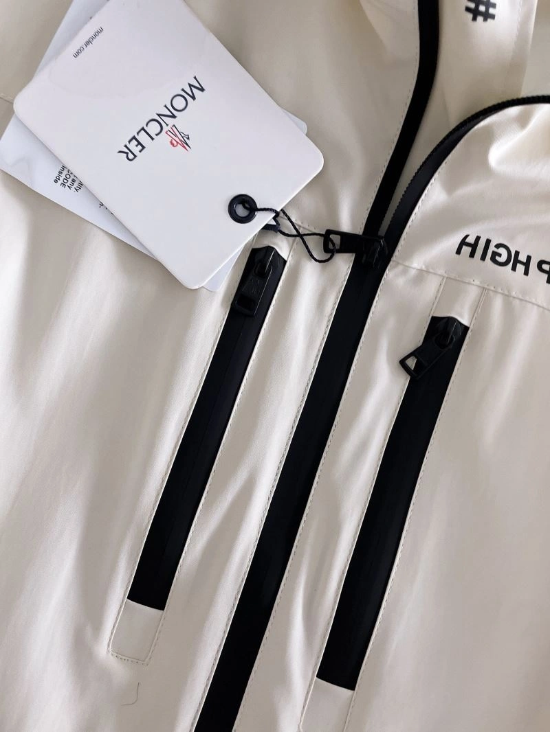 Unisex Moncler Outwear 142451