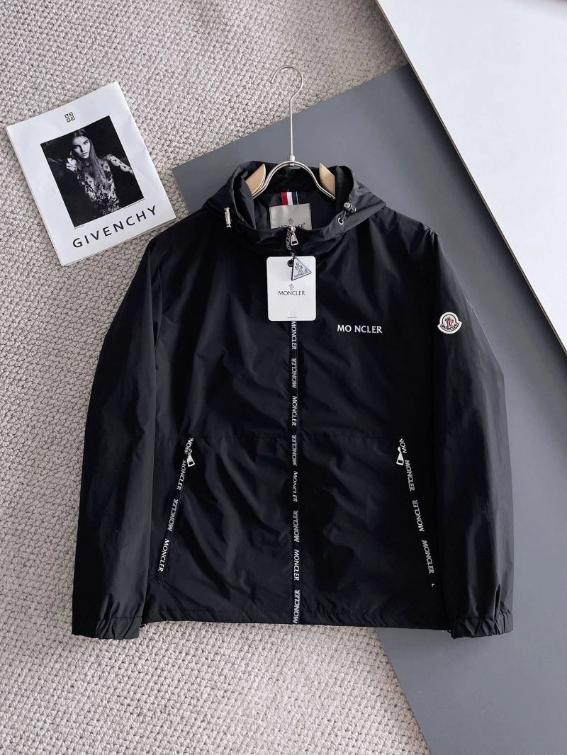 Fashionable Moncler Outwear 142453