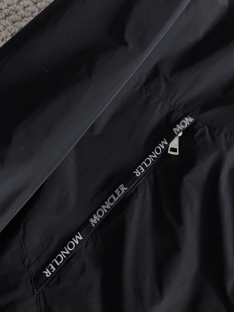 Fashionable Moncler Outwear 142453