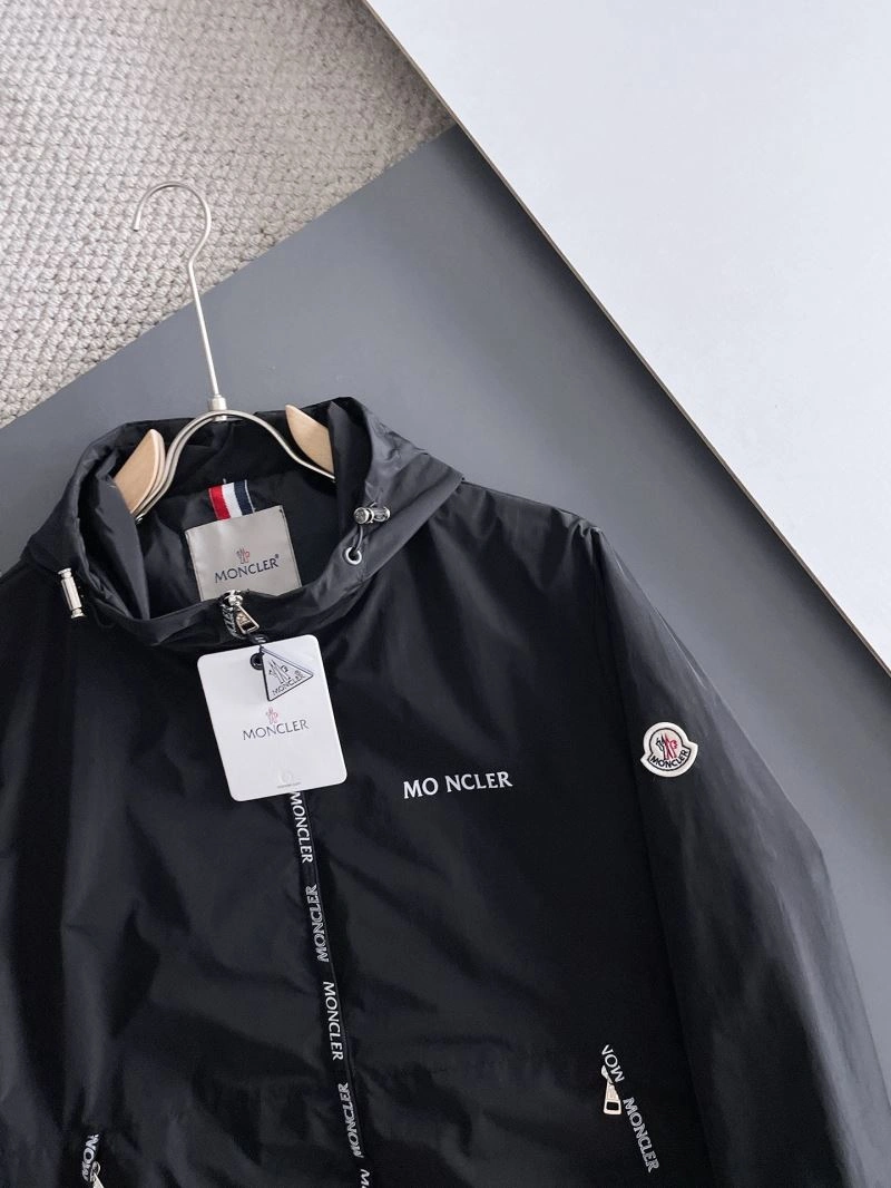 Fashionable Moncler Outwear 142453