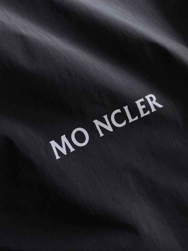 Fashionable Moncler Outwear 142453