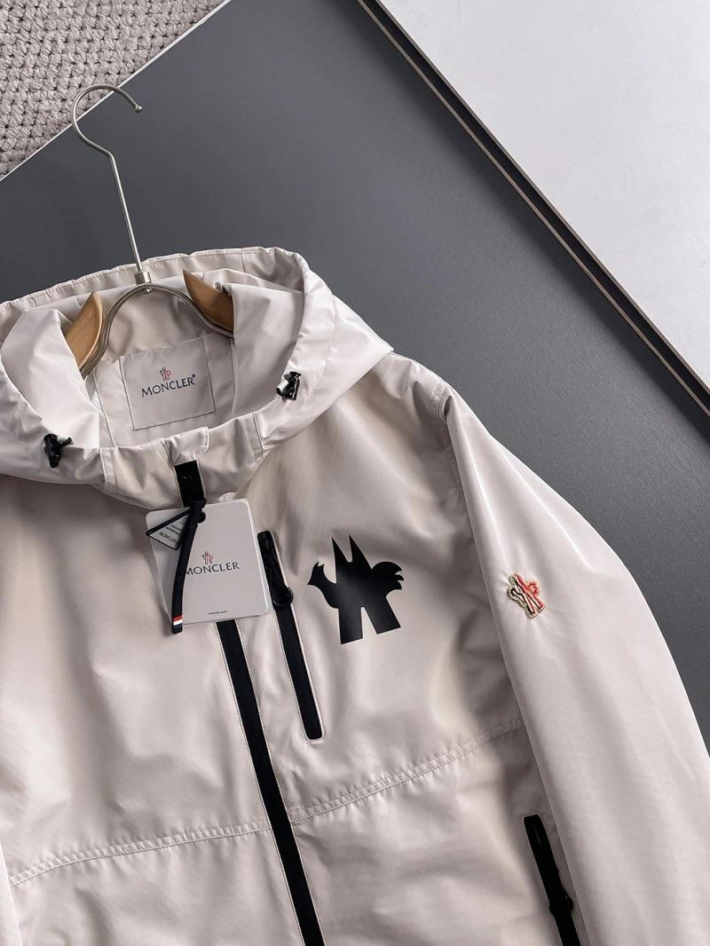 Moncler Outwear Upgraded 142460