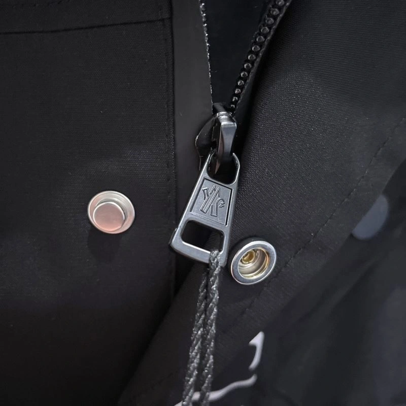 Efficient Moncler Outwear 142446