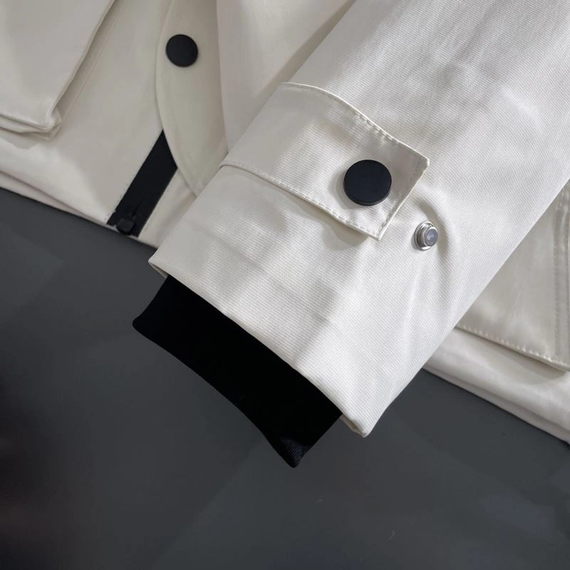 Soft Moncler Outwear 142443