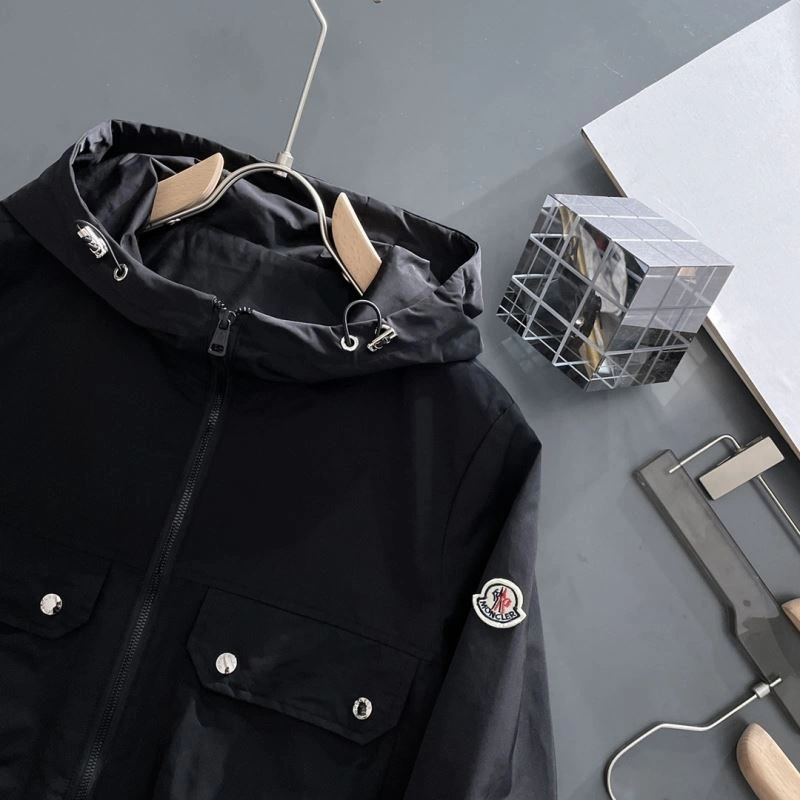 Moncler Outwear Popular 142441