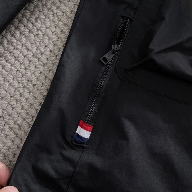 Moncler Outwear Popular 142441