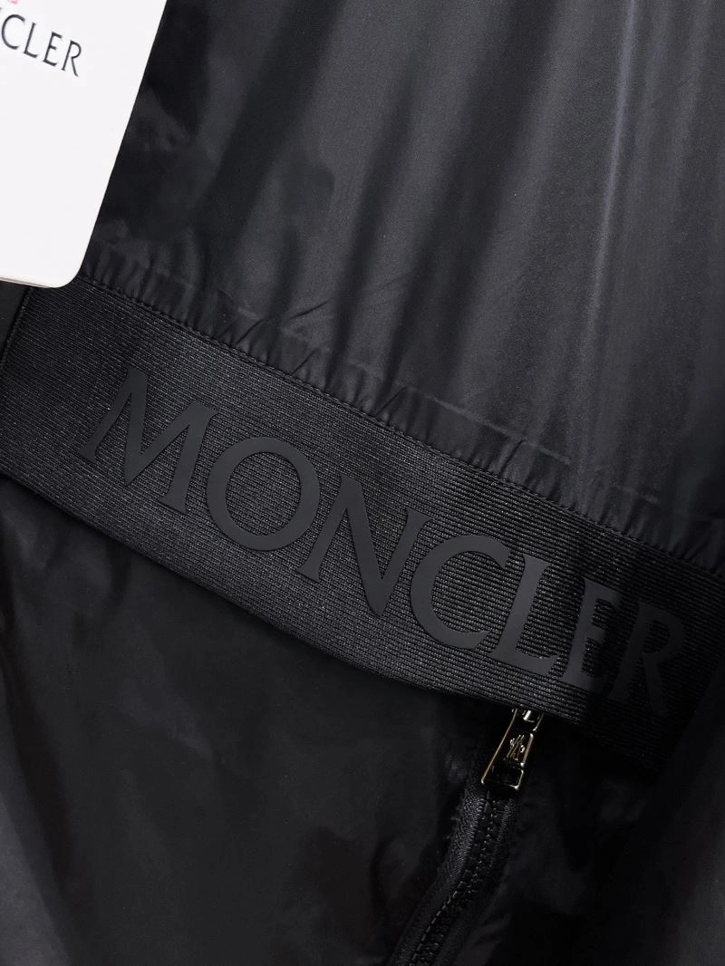 Moncler Outwear Casual 142450