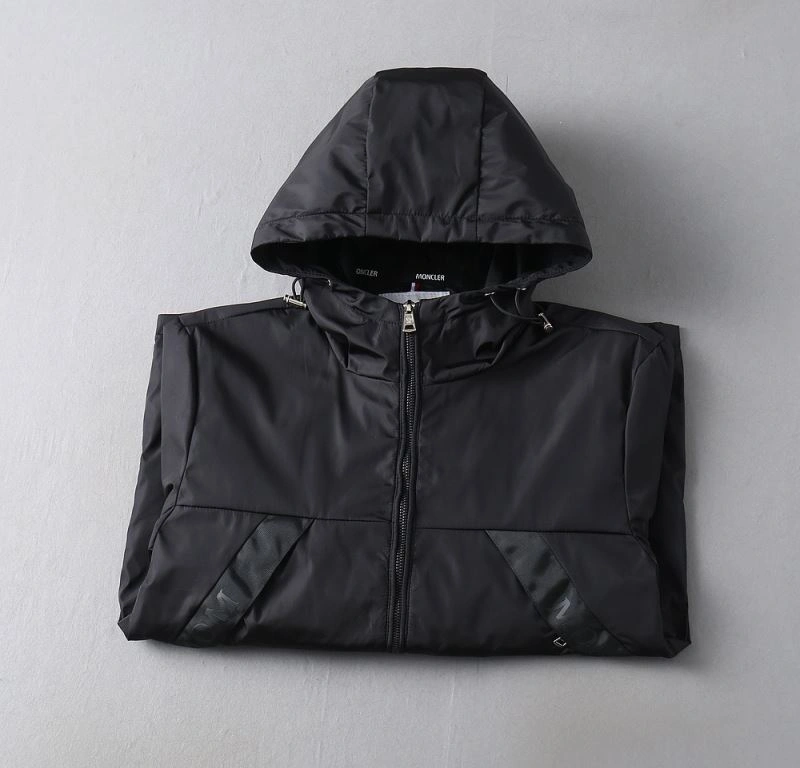 Moncler Outwear ZeroBulk 142442