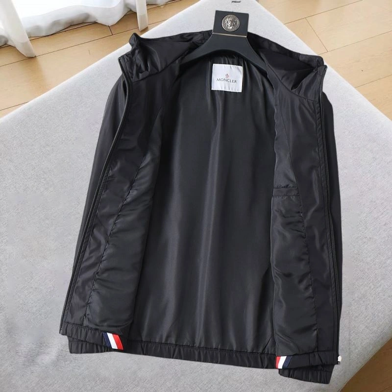 HighPerformance Moncler Outwear 142436