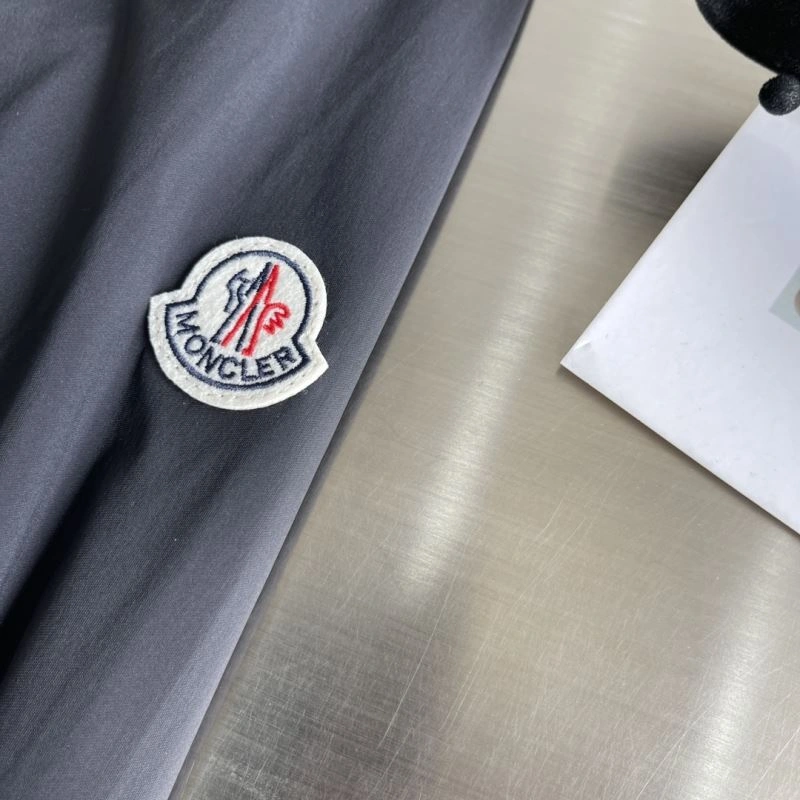 Moncler Outwear Thermal 142438