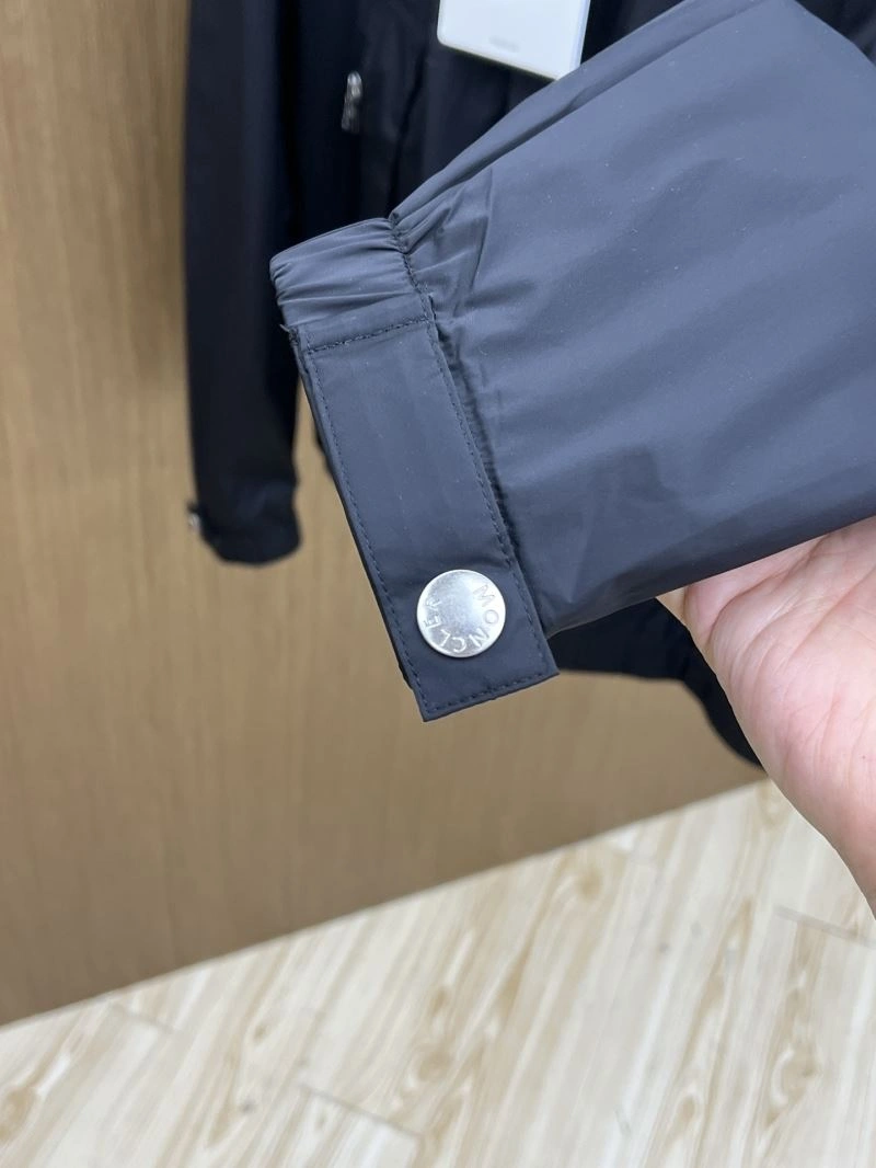 Moncler Outwear Affordable 142433