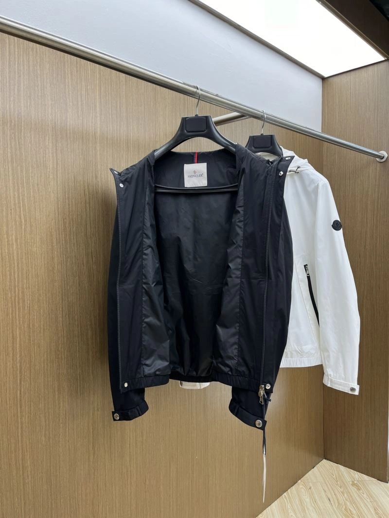 Moncler Outwear Affordable 142433