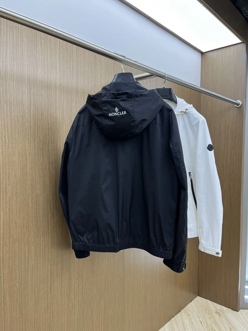 Moncler Outwear Affordable 142433