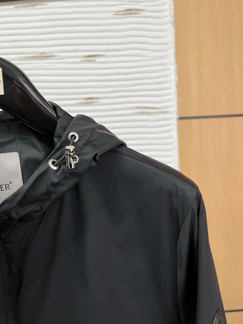 Moncler Outwear DailyWear 142431
