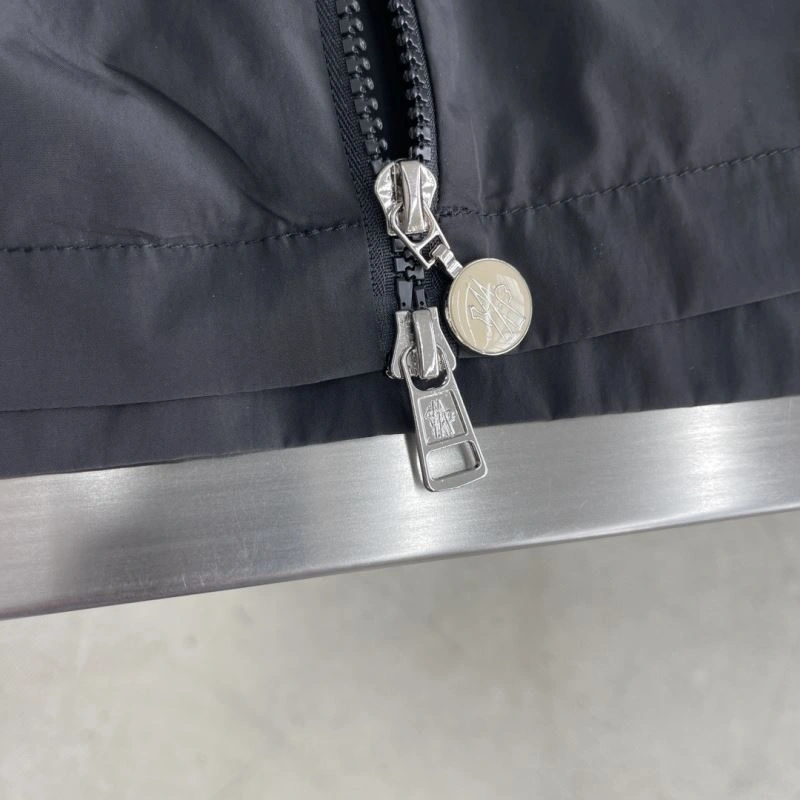 ZeroBulk Moncler Outwear 142421