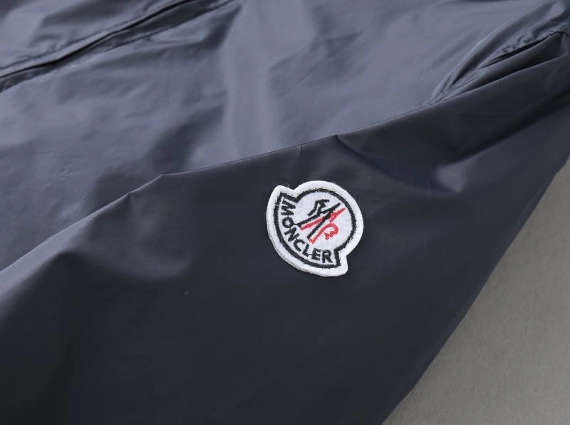 Moncler Outwear Cozy 142413