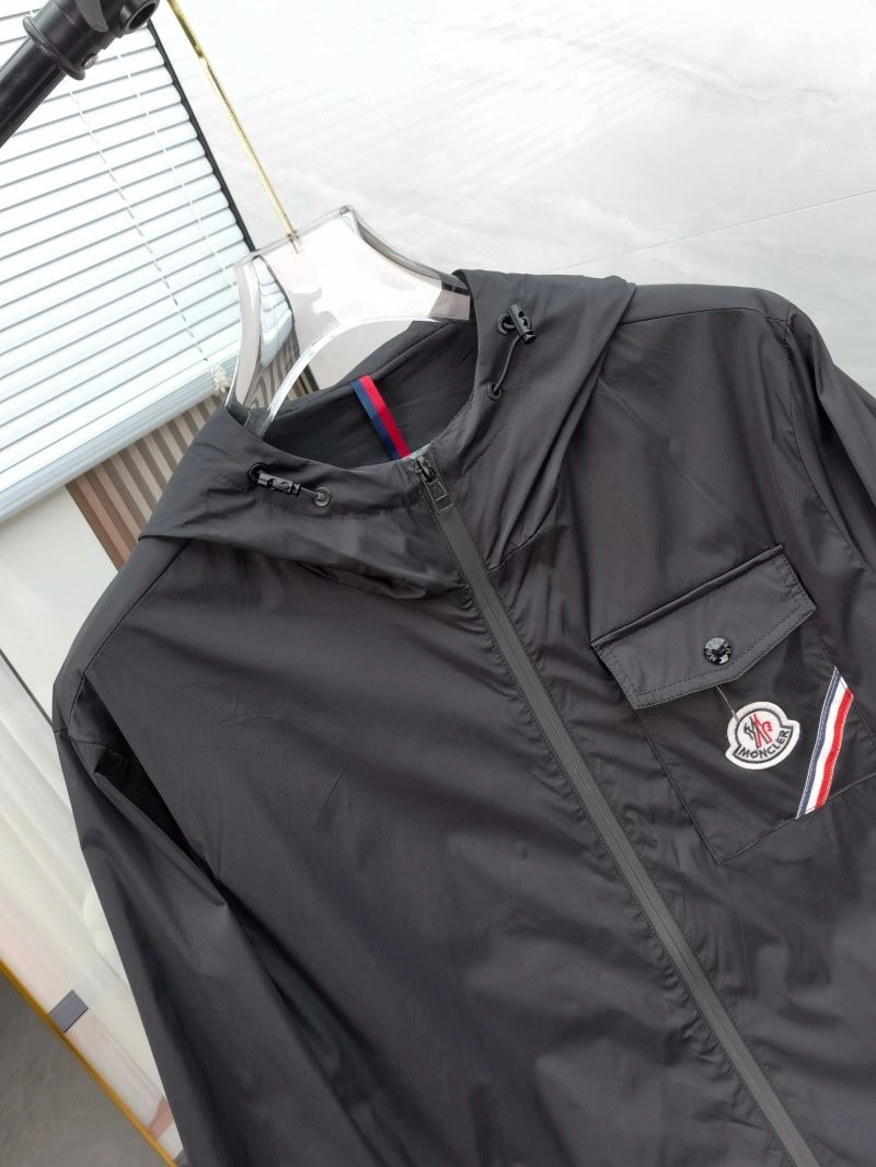 Moncler Outwear WrinkleFree 142418