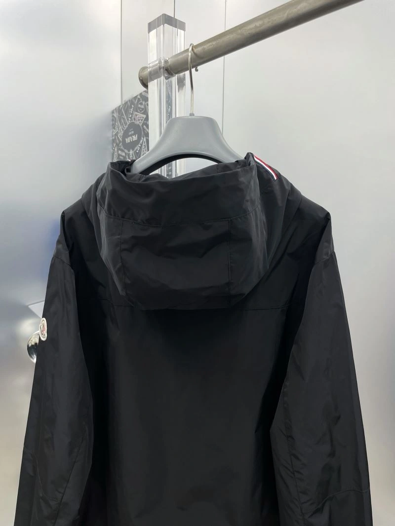 Affordable Moncler Outwear 142432