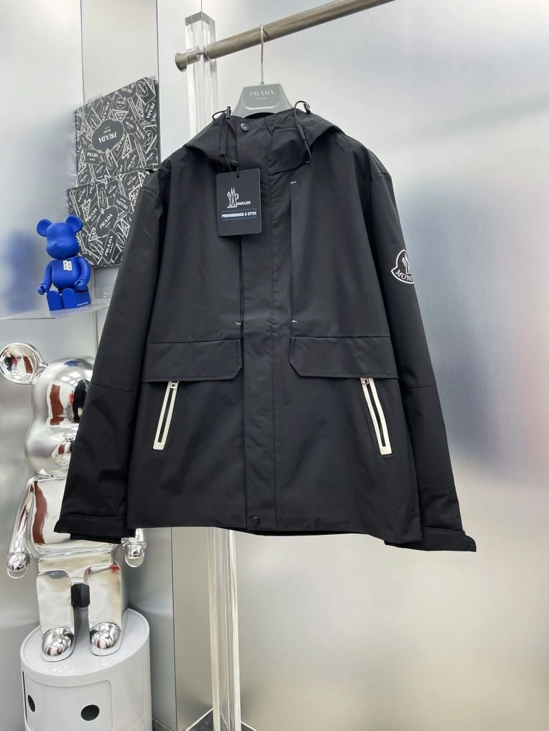 HighPerformance Moncler Outwear 142422