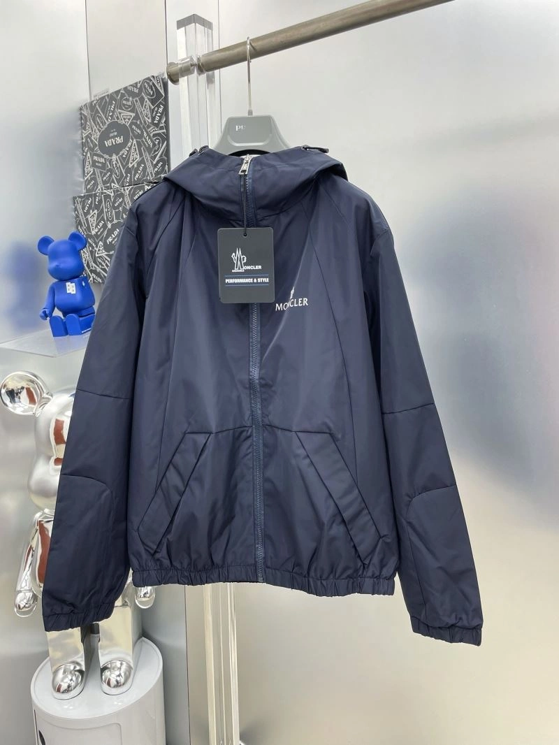 Fashionable Moncler Outwear 142407