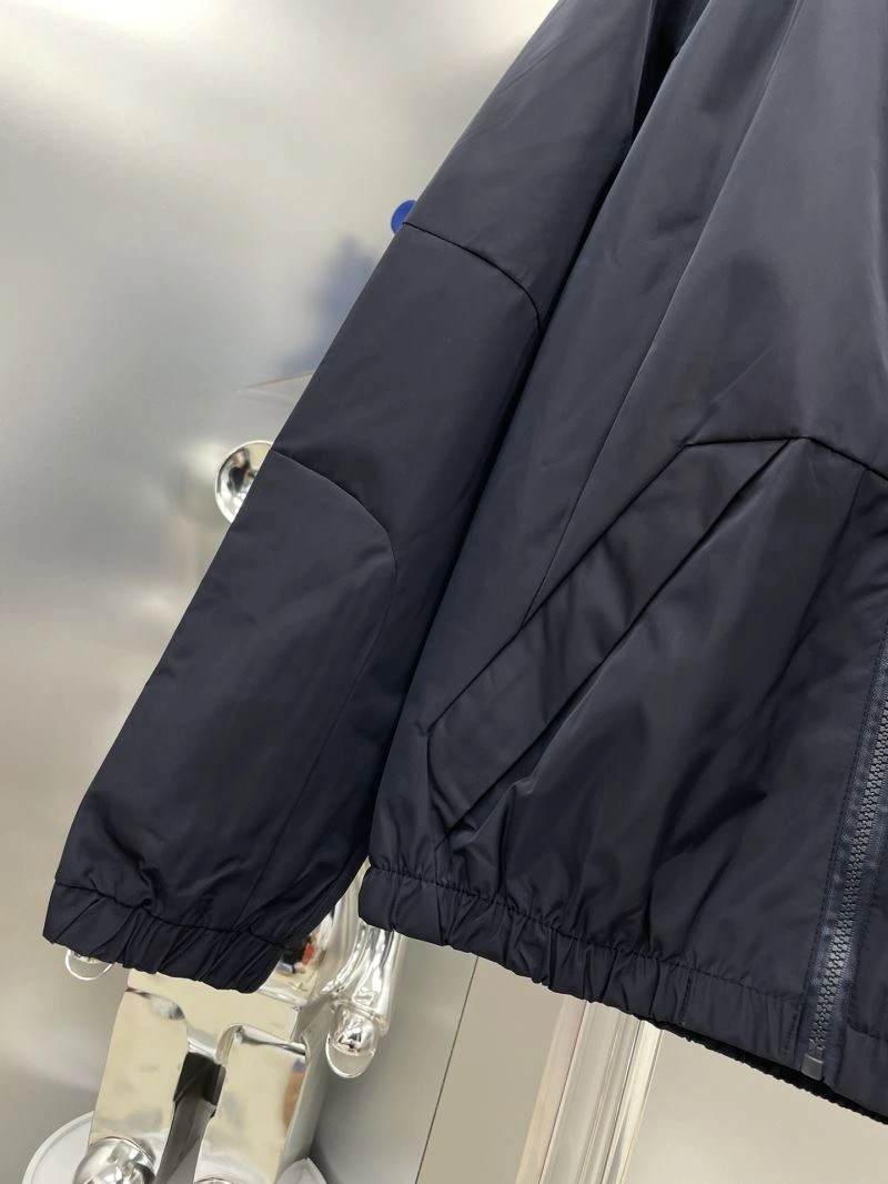 Fashionable Moncler Outwear 142407