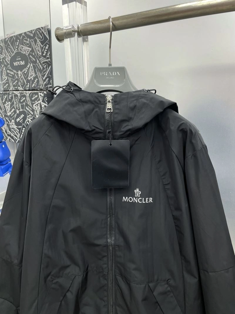 Moncler Outwear HighQuality 142406