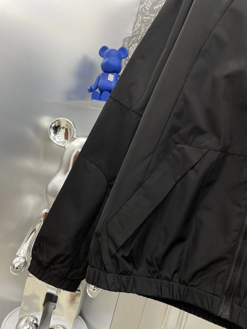 Moncler Outwear HighQuality 142406
