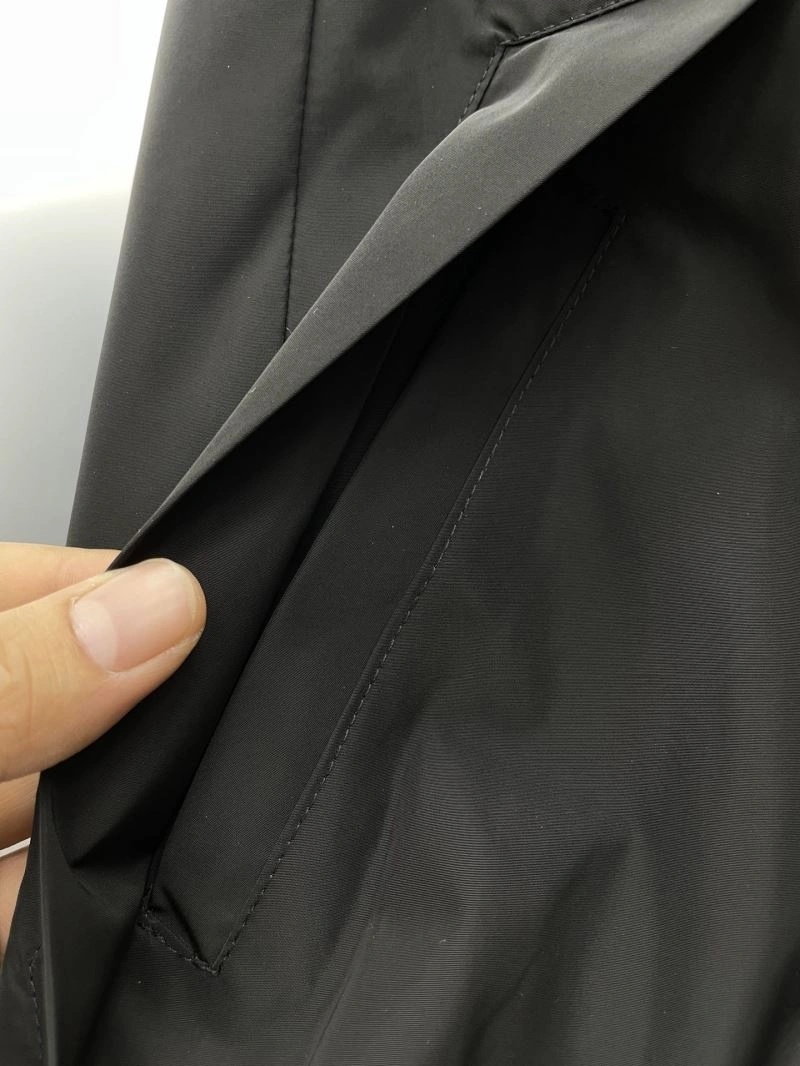 Moncler Outwear HighQuality 142406