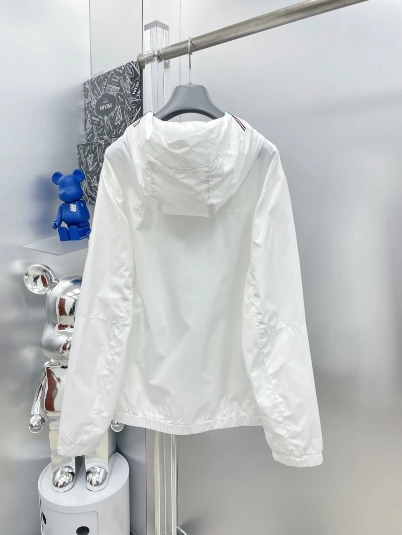 Moncler Outwear Upgraded 142415