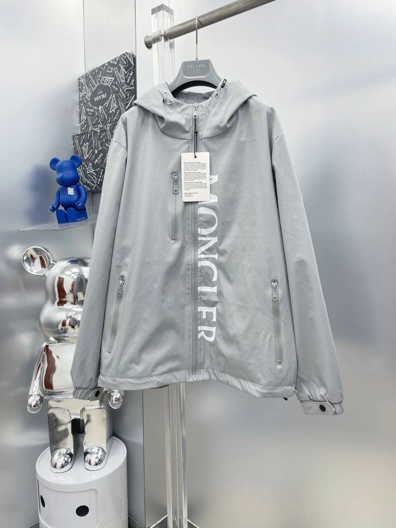 Sophisticated Moncler Outwear 142399
