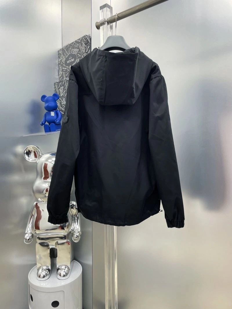 DailyWear Moncler Outwear 142398