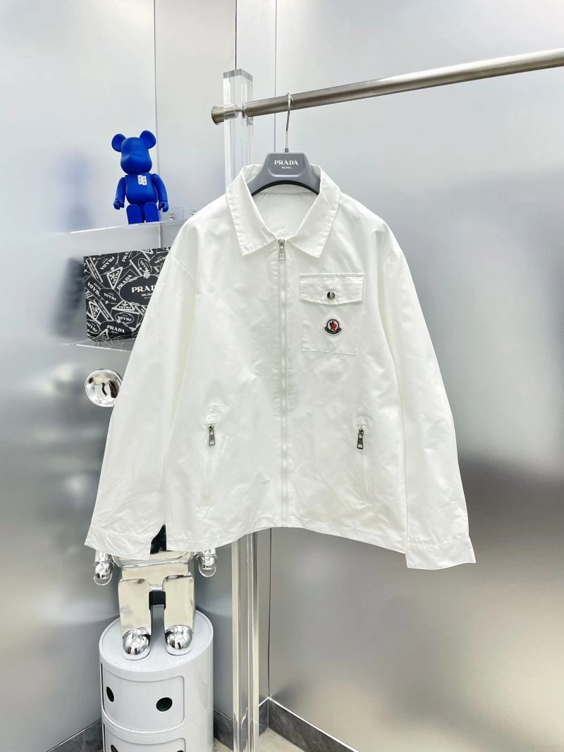 Moncler Outwear EasyCare 142393