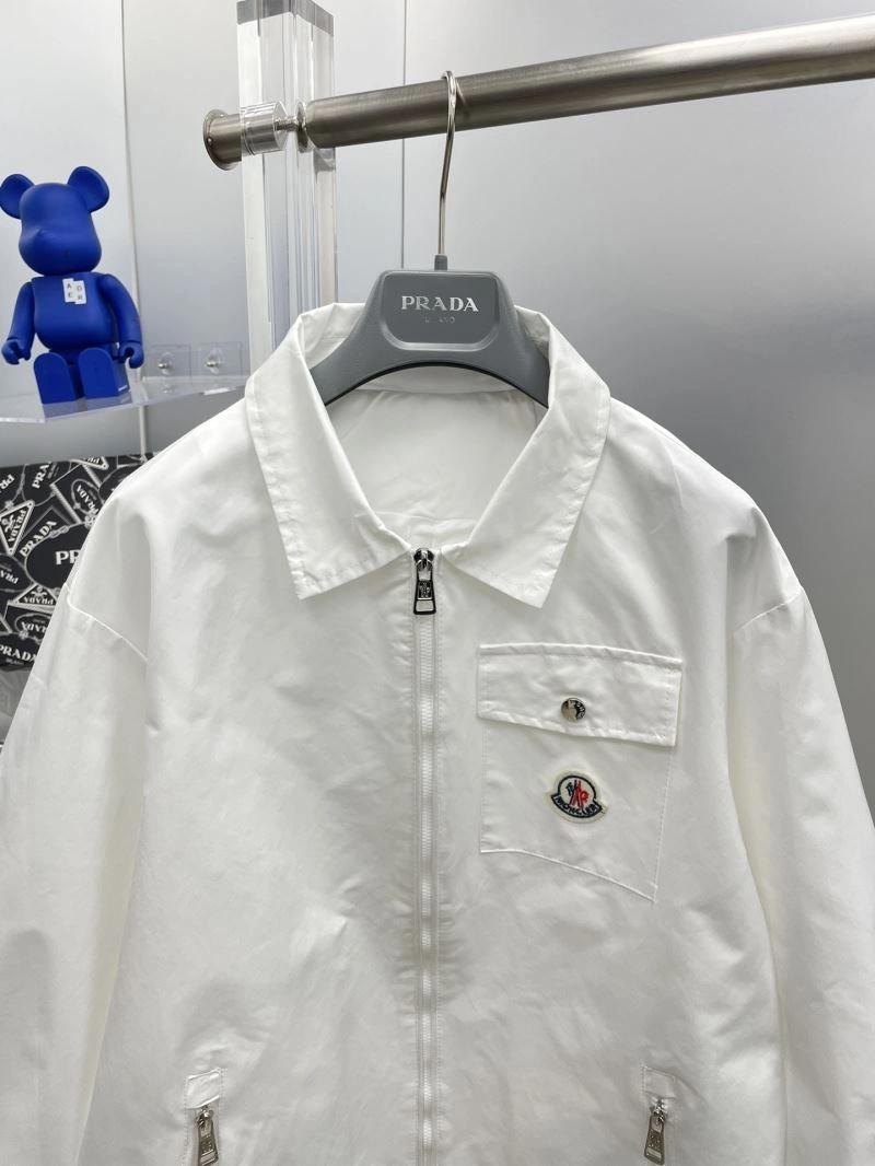 Moncler Outwear EasyCare 142393