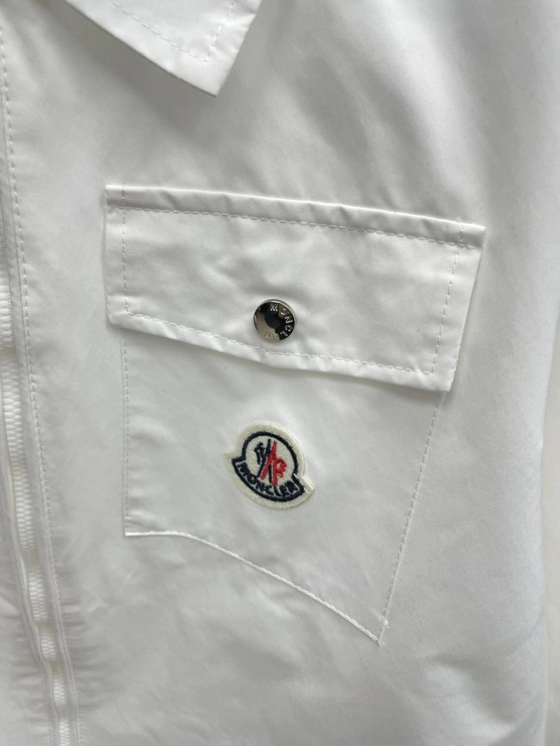 Moncler Outwear EasyCare 142393