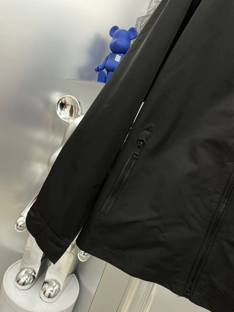 Moncler Outwear ZeroBulk 142391