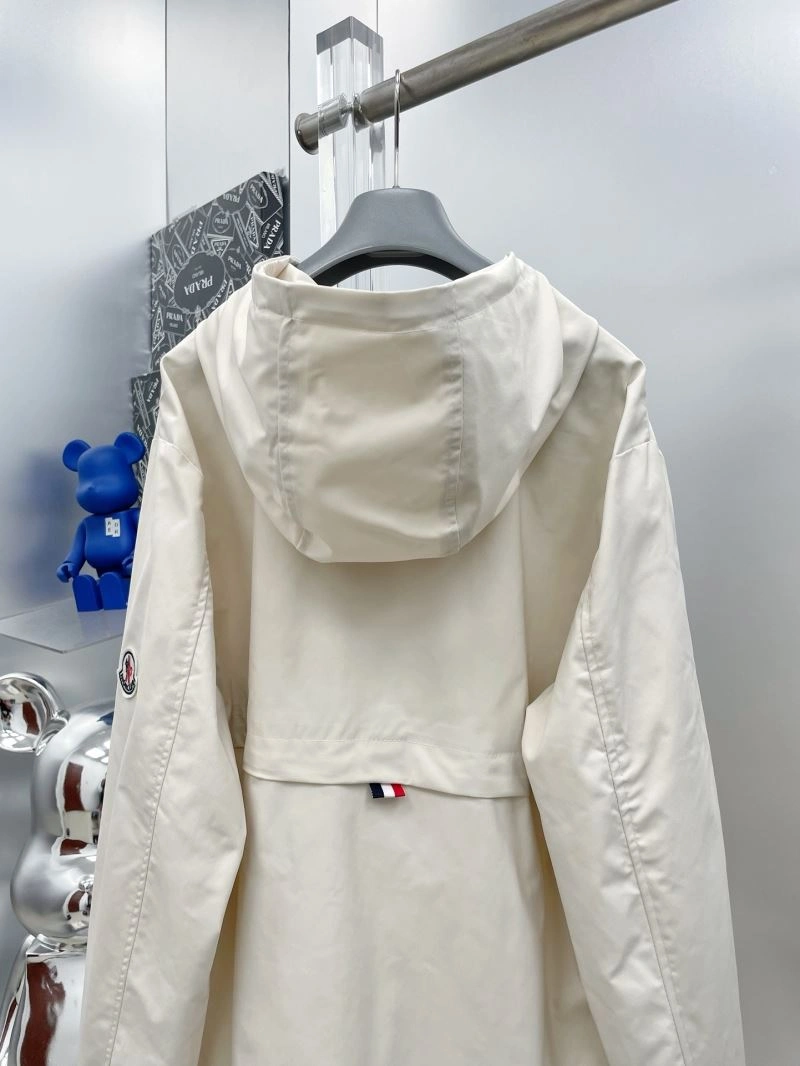Moncler Outwear EasyCare 142466