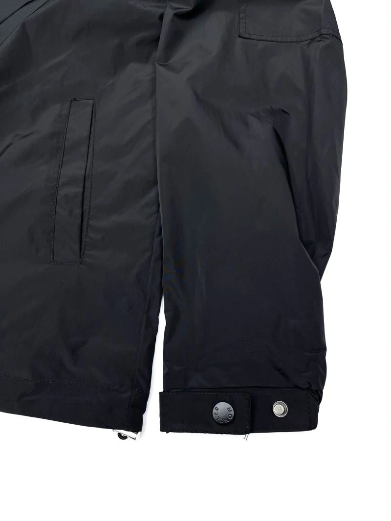 Moncler Outwear ComfortFit 142380