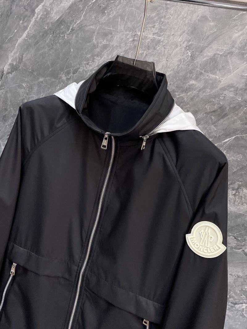 TravelReady Moncler Outwear 142386