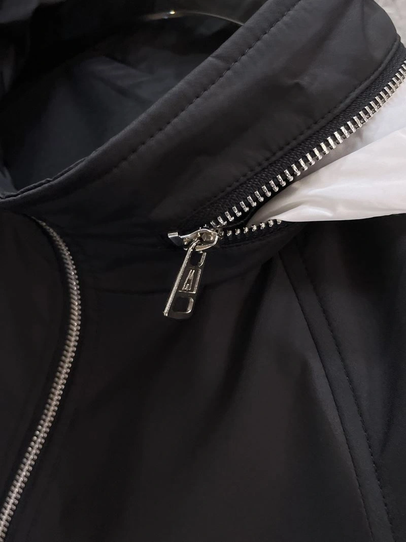 TravelReady Moncler Outwear 142386