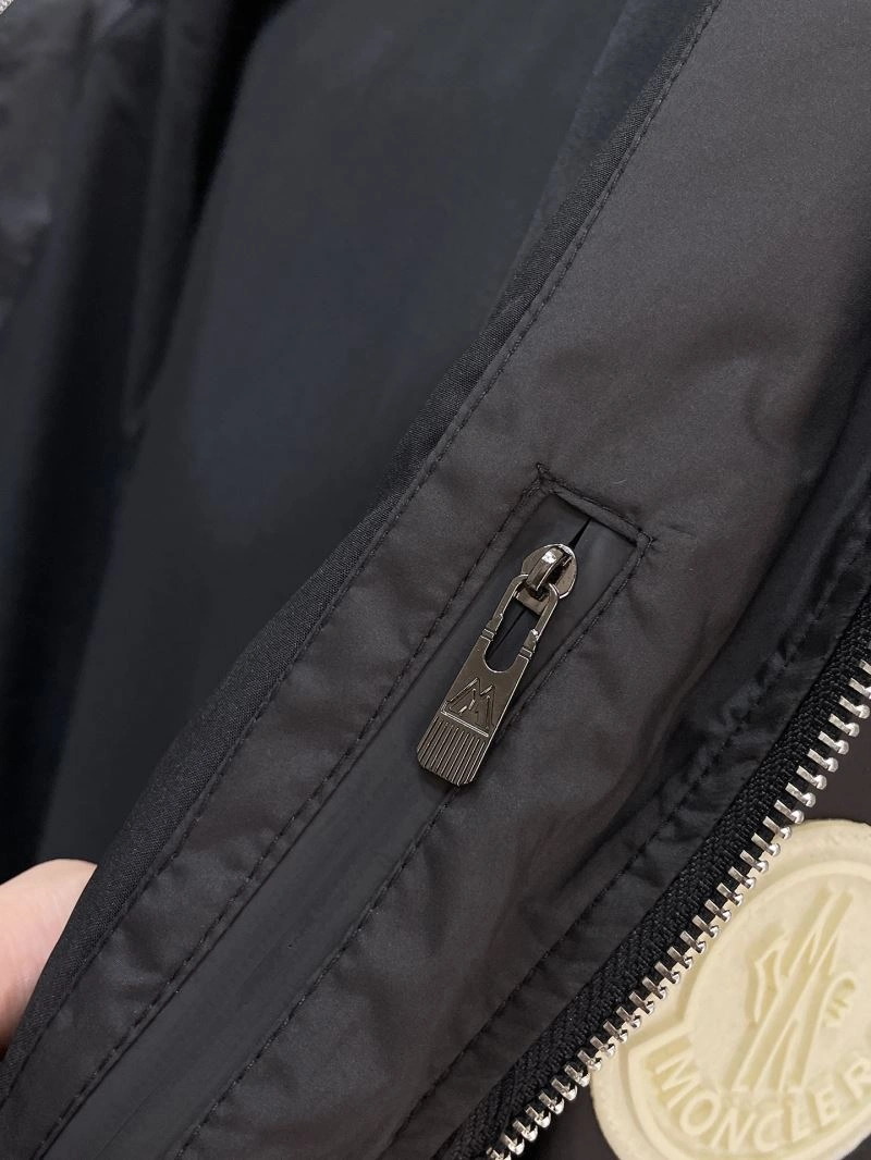 TravelReady Moncler Outwear 142386