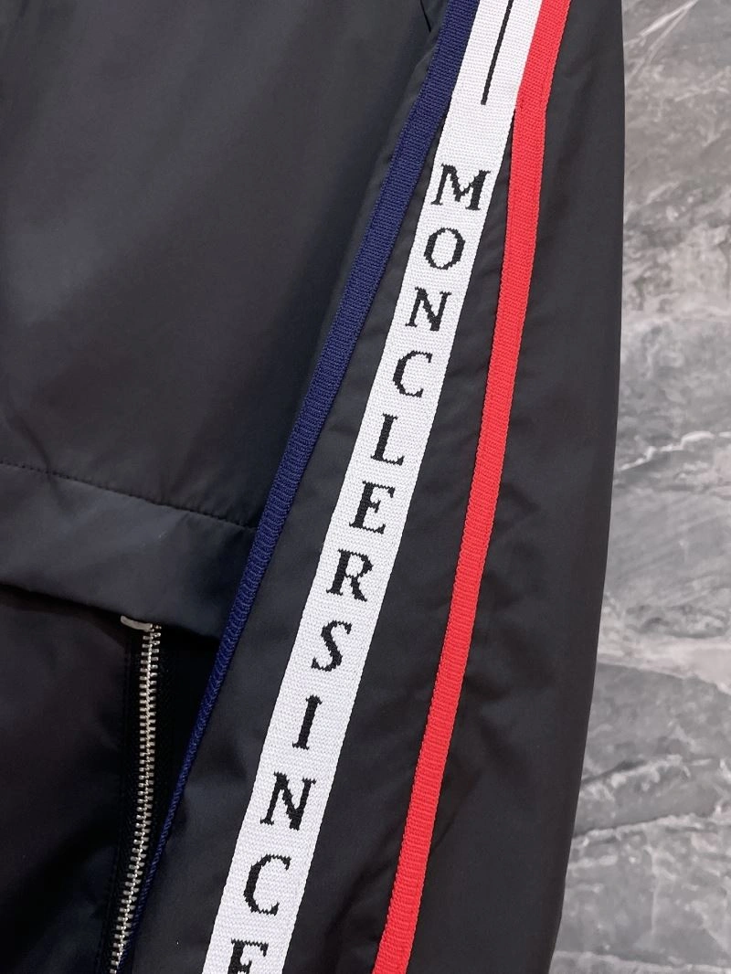 Moncler Outwear FastDry 142374