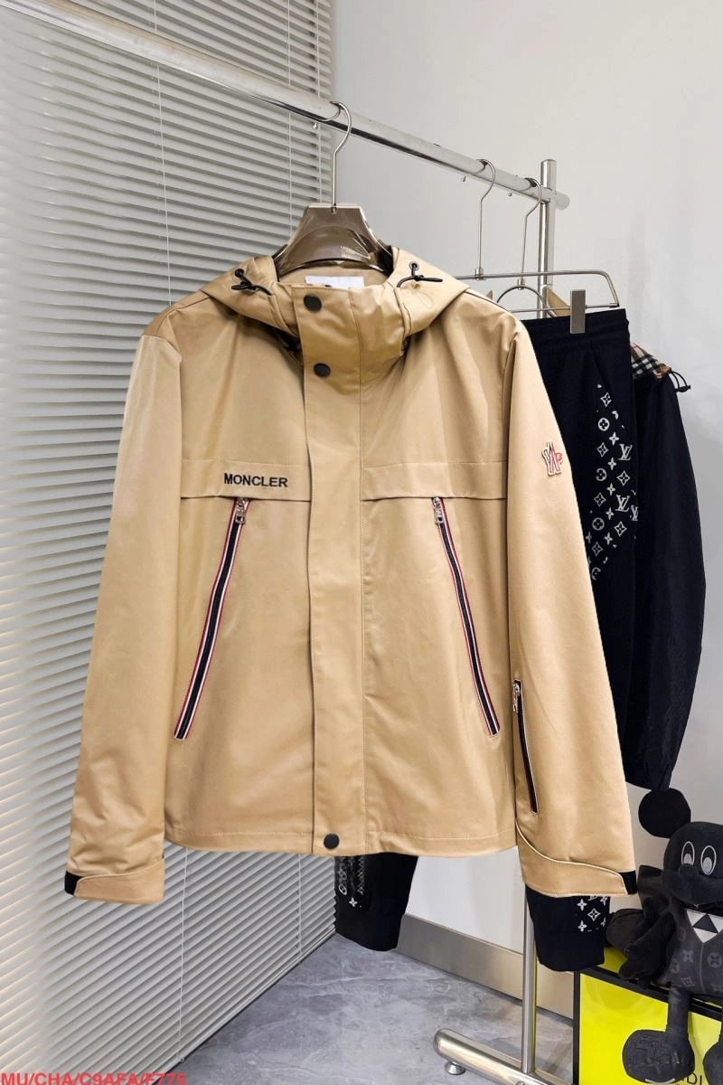 Moncler Outwear TravelReady 142153
