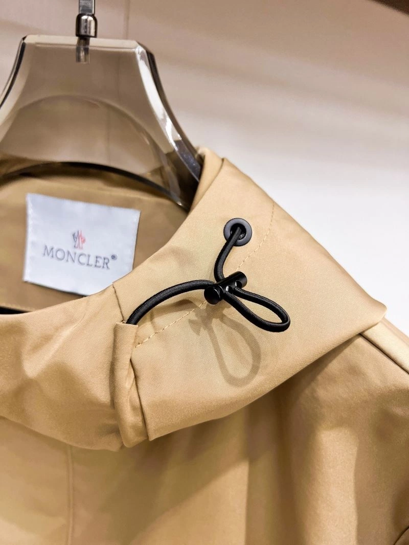 Moncler Outwear TravelReady 142153